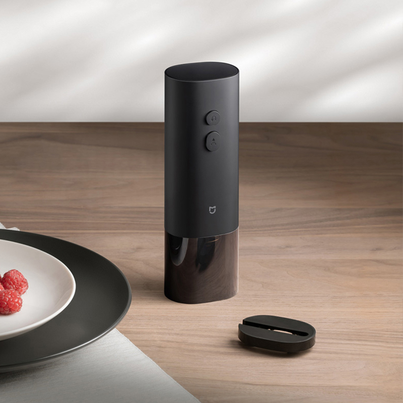 Ouvre-bouteille électrique MIJ - Kitchen Gadgets You Need avis et prix