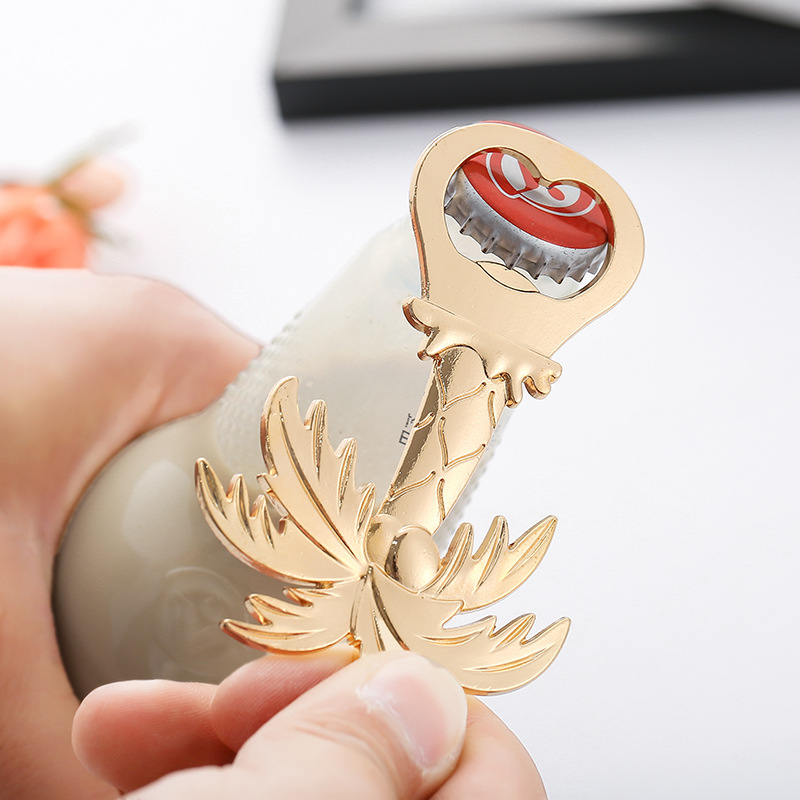 Ouvre-bouteille créatif en for - Small Kitchen Gadgets Gifts avis et prix