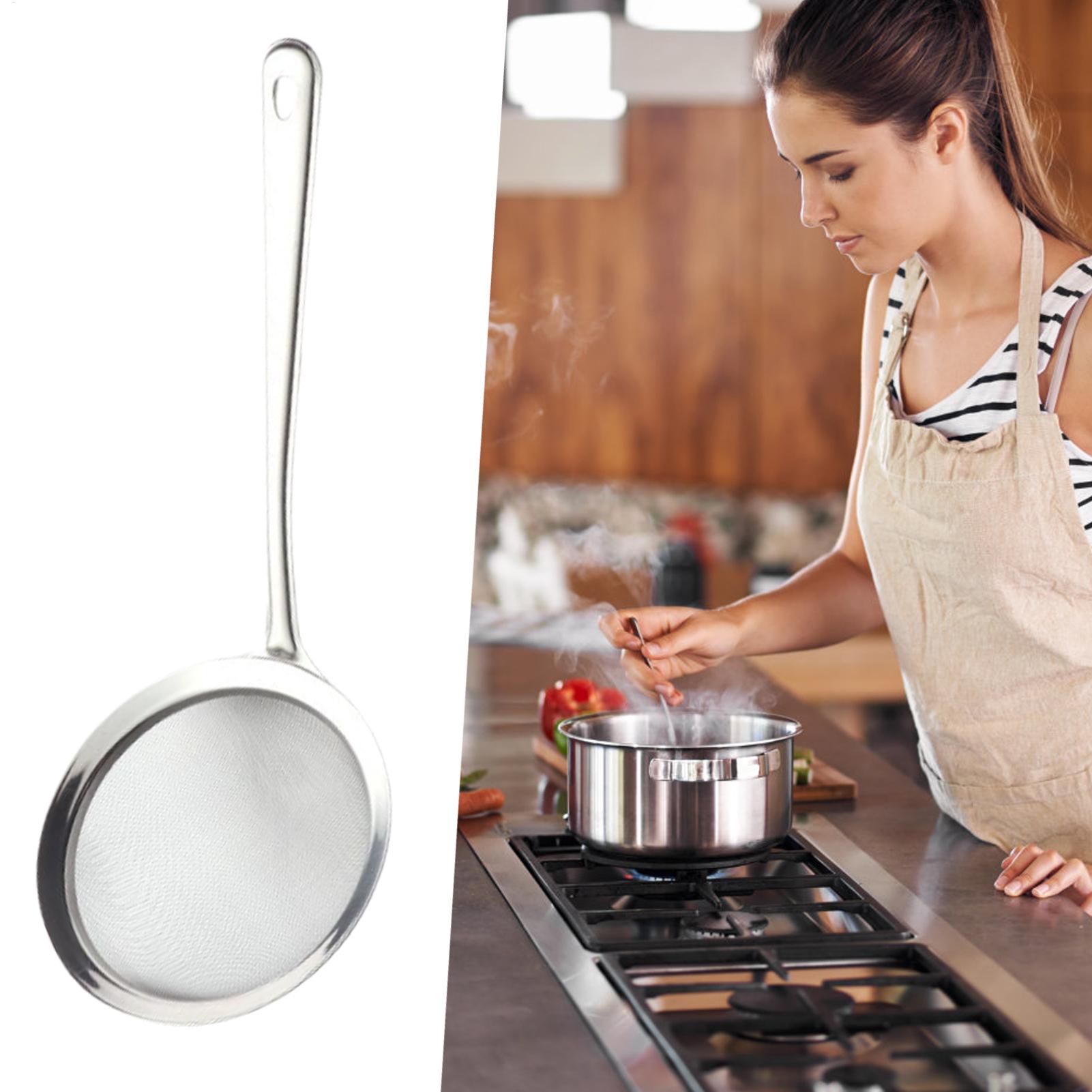 Passoire à mailles avec poigné - Kitchen Gadgets Pasta avis et prix
