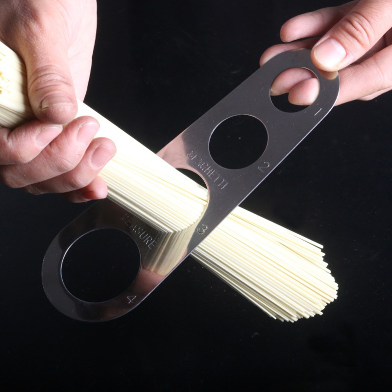 Mesureur de Spaghetti en acier - Kitchen Gadgets Pasta avis et prix
